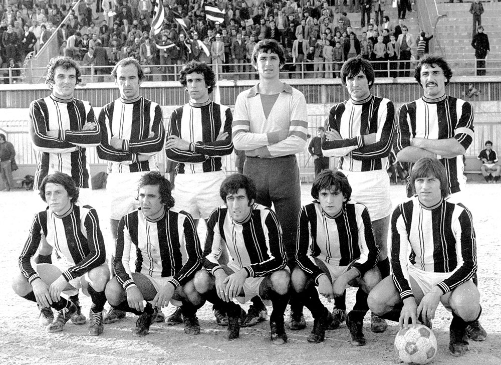 ΑΕΛ ΟΜΑΔΑ 1976-1977
