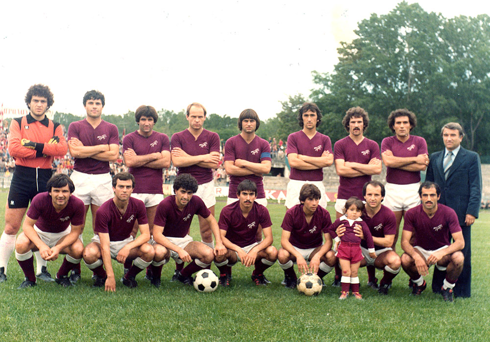 ΑΕΛ ΟΜΑΔΑ 1979-1980 (2)