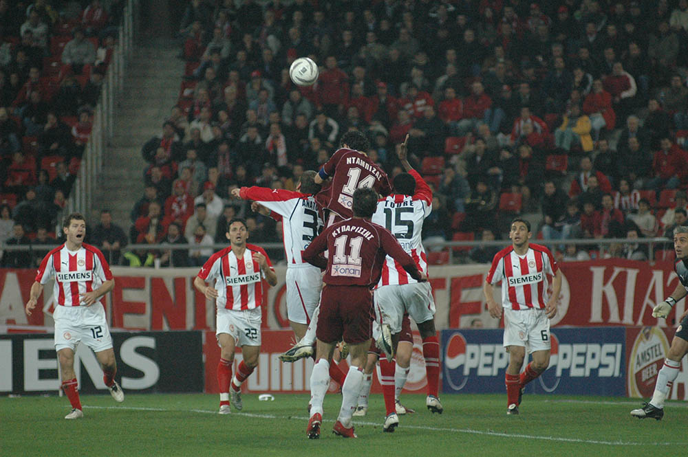 ΟΛΥΜΠΙΑΚΟΣ-ΑΕΛ 4-0 12.12.2005